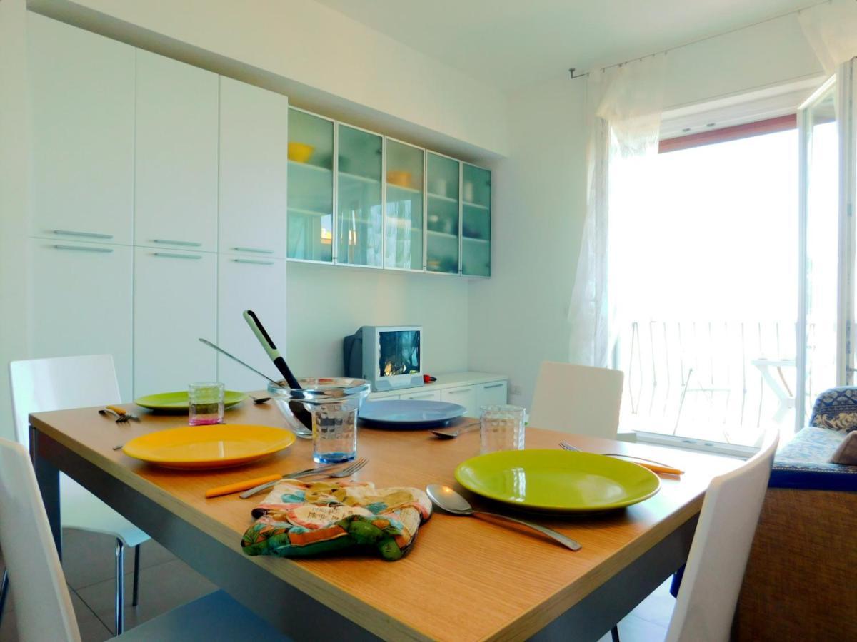 Bilocale Con Favolosa Vista Mare Levanto Kültér fotó